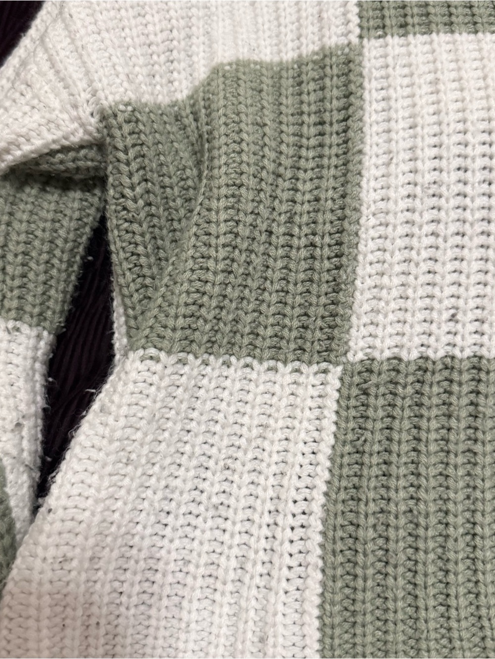 Checker Sweater - Picture 2 of 4